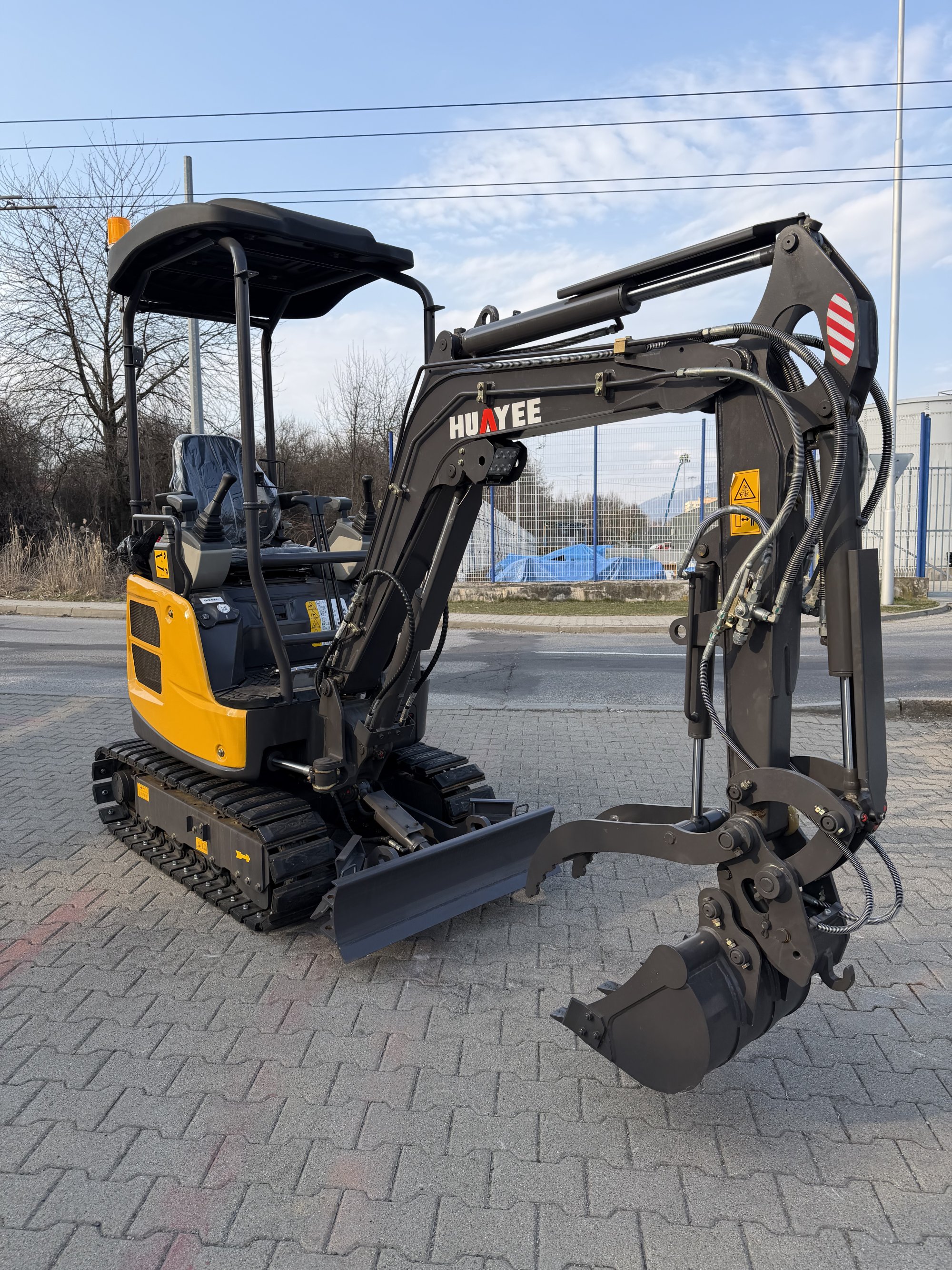 HUAYEE HY20F Yanmar